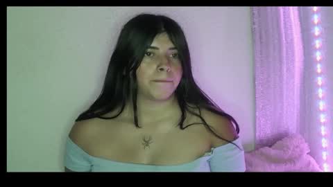 leidyramca online show from 11-24-25, 03:50