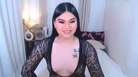 Cailey online show from 10-21-25, 05:13