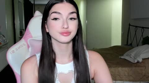 Snapshot of leila_4ever chatting on 12-03-24, 03:44 Leila online show from 12-03-24, 03:44