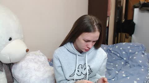 leila_bambi online show from 12-09-24, 03:33