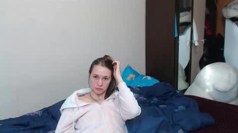 leila_bambi online show from 02-22-25, 05:23