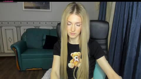 Leila Morriss online show from 12-08-24, 10:14