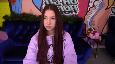 Snapshot of leilacrosss chatting on 01-14-26, 06:30 leilacrosss online show from 01-14-26, 06:30