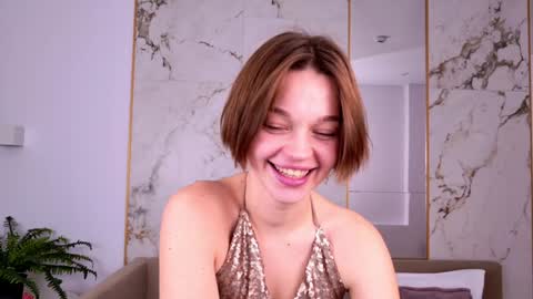 Snapshot of leilalawson chatting on 12-30-24, 11:48 LeilaLawson online show from 12-30-24, 11:48