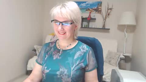 Leila Kinky online show from 12-04-24, 05:05