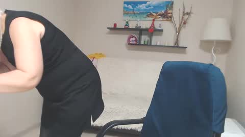 Leila Kinky online show from 12-05-24, 05:26