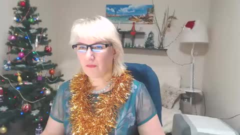 Leila Kinky online show from 12-29-24, 04:59