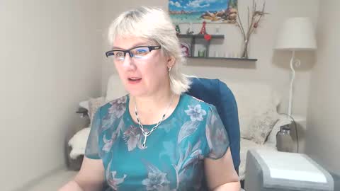 Leila Kinky online show from 02-23-25, 11:22