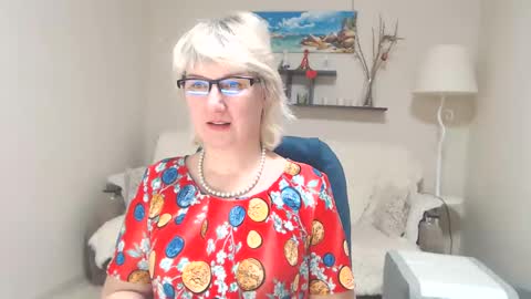 Leila Kinky online show from 02-28-25, 06:10