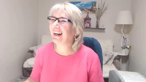 Leila Kinky online show from 09-27-25, 04:17