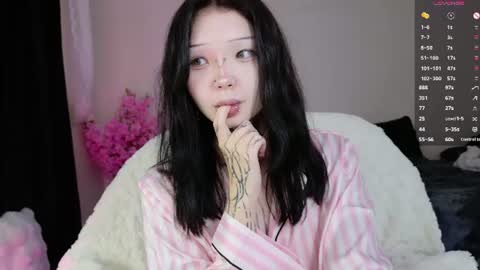 Snapshot of lein_bone chatting on 07-02-26, 12:43 Lein online show from 07-02-26, 12:43
