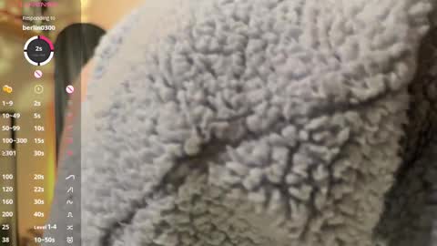 Lela online show from 02-22-25, 01:22