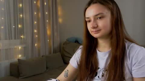 Snapshot of lelia_vibe chatting on 02-21-26, 09:16 Lelia online show from 02-21-26, 09:16