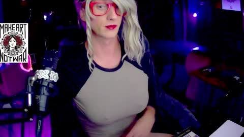 Snapshot of lemon_stealing_whore chatting on 10-12-25, 07:51 Lemon Stealing Whore online show from 10-12-25, 07:51