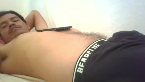 Snapshot of len0n_ chatting on 10-06-25, 03:53 Lenon online show from 10-06-25, 03:53