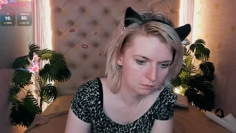 Snapshot of lena_paulles chatting on 01-16-25, 02:51 Lena online show from 01-16-25, 02:51