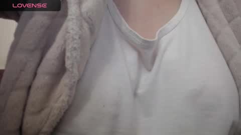 lenagolden online show from 01-10-25, 05:58