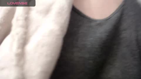 lenagolden online show from 01-30-25, 06:00