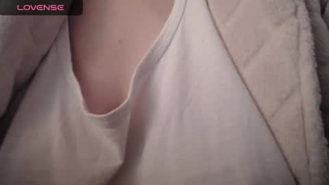 lenagolden online show from 02-21-25, 11:01