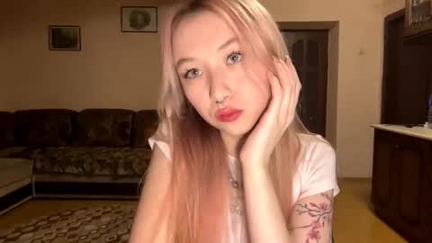 Snapshot of lenorehandelsman chatting on 02-13-26, 01:07 Tagami online show from 02-13-26, 01:07