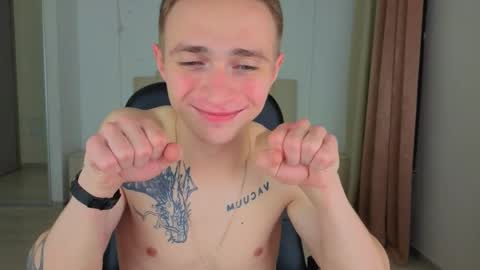 Snapshot of leo__miller chatting on 01-07-26, 04:15 LEO online show from 01-07-26, 04:15