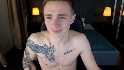 Snapshot of leo__miller chatting on 01-10-26, 04:14 LEO online show from 01-10-26, 04:14