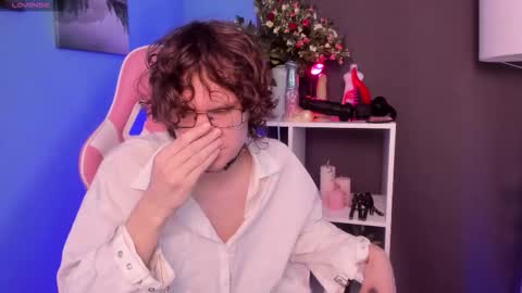 Leo online show from 10-12-25, 02:05