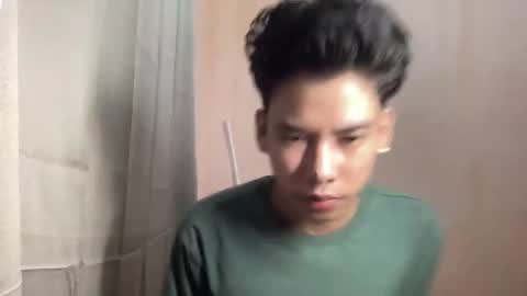 Leo online show from 10-31-25, 10:27