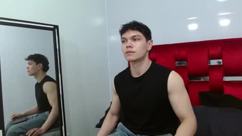 Snapshot of leo_morris chatting on 01-08-25, 12:47 leo_morris online show from 01-08-25, 12:47