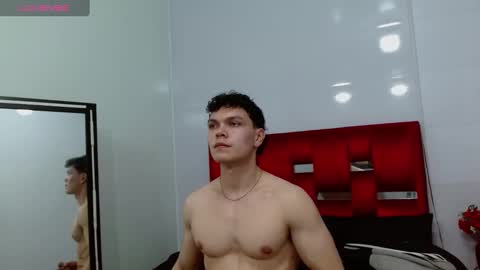 Snapshot of leo_morris chatting on 01-14-25, 12:22 leo_morris online show from 01-14-25, 12:22