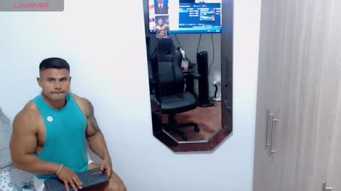 Leo online show from 10-12-25, 12:42