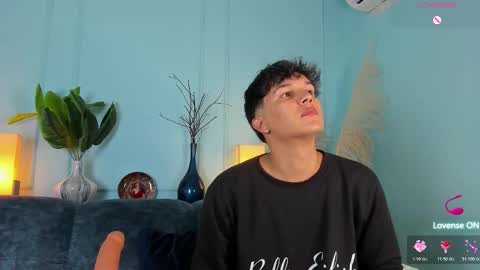 Leo online show from 02-25-26, 02:54