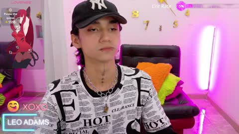 Snapshot of leoadamss chatting on 01-08-25, 07:34 Leo online show from 01-08-25, 07:34