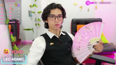Snapshot of leoadamss chatting on 02-07-25, 03:19 Leo online show from 02-07-25, 03:19