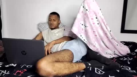 Snapshot of leohot24 chatting on 01-06-25, 09:19 leo online show from 01-06-25, 09:19