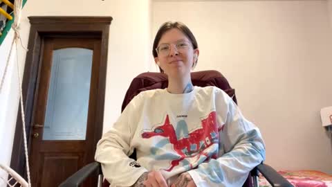 Sophia online show from 11-21-25, 10:47