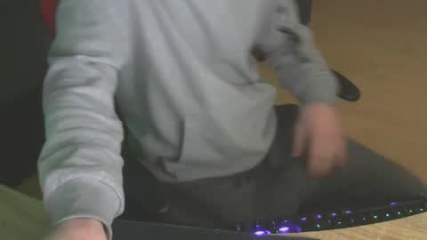 Lele 97 online show from 12-29-24, 12:20