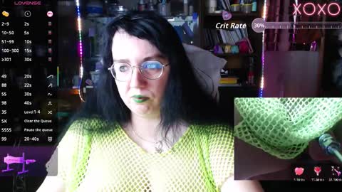 Leona Harrison online show from 10-09-25, 03:15