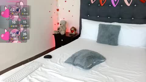 LUCY online show from 02-15-25, 06:55