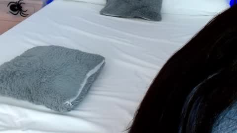 LUCY online show from 10-07-25, 11:46