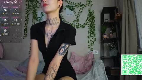 Donna online show from 02-06-26, 02:20