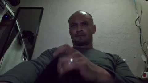 Snapshot of leonar0101 chatting on 12-17-24, 07:37 leonar0101 online show from 12-17-24, 07:37