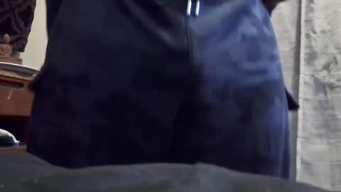 Snapshot of leonar0101 chatting on 01-13-25, 12:02 leonar0101 online show from 01-13-25, 12:02