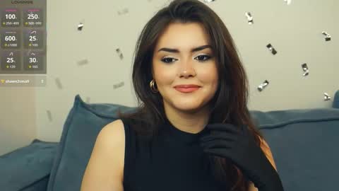 Snapshot of leonardarizk chatting on 09-26-25, 06:23 Mia online show from 09-26-25, 06:23