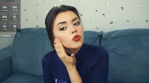 Snapshot of leonardarizk chatting on 09-30-25, 07:57 Mia online show from 09-30-25, 07:57