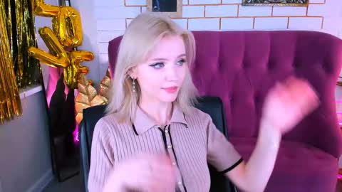 leonastone online show from 09-18-25, 06:21