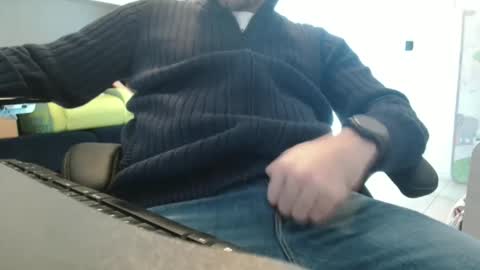 Snapshot of leone44 chatting on 01-23-25, 08:46 angel e sonia online show from 01-23-25, 08:46