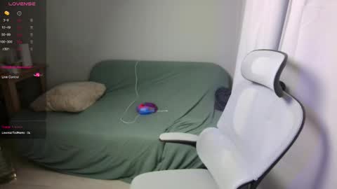 Snapshot of leonkissboy chatting on 02-11-26, 09:58 leonkissboy online show from 02-11-26, 09:58