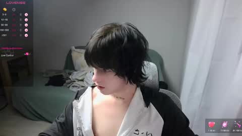 Snapshot of leonkissboy chatting on 02-16-26, 10:50 leonkissboy online show from 02-16-26, 10:50