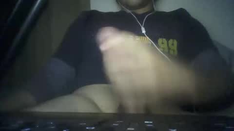 leoonel_95 online show from 11-22-25, 06:34